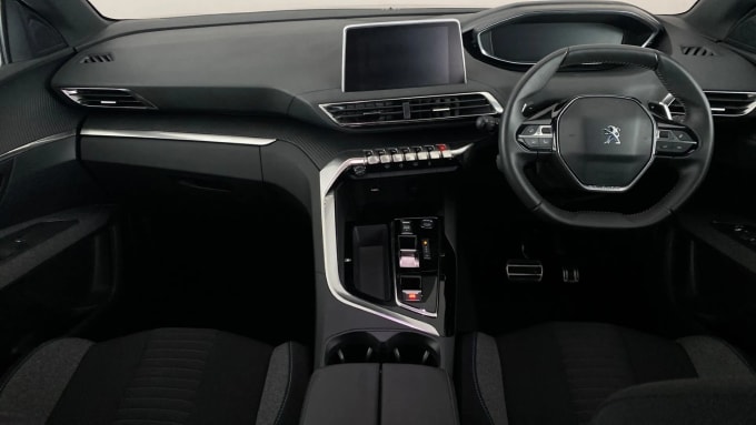 2023 Peugeot 5008