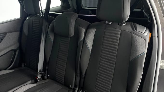 2023 Peugeot 5008