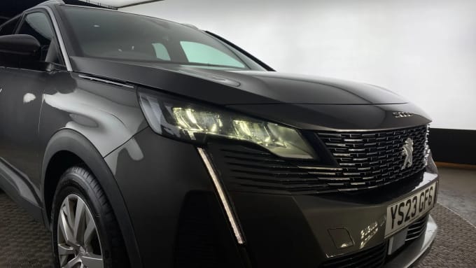 2023 Peugeot 5008