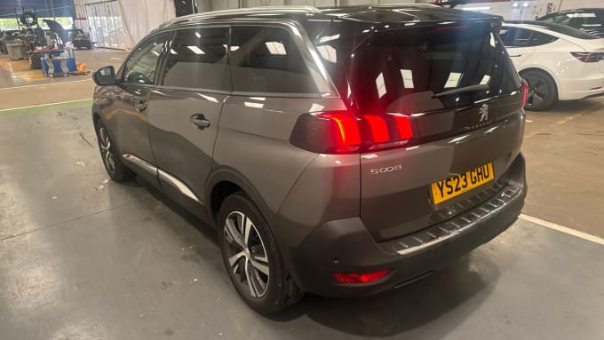 2023 Peugeot 5008