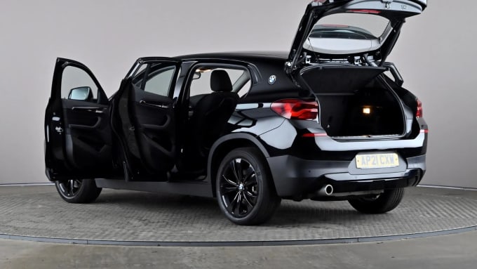 2021 BMW X2