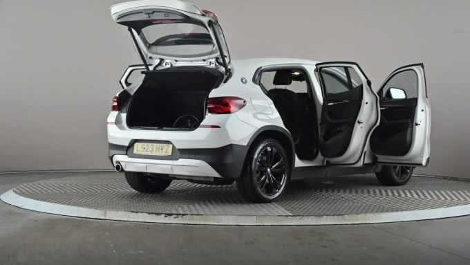 2023 BMW X2