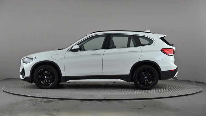 2021 BMW X1