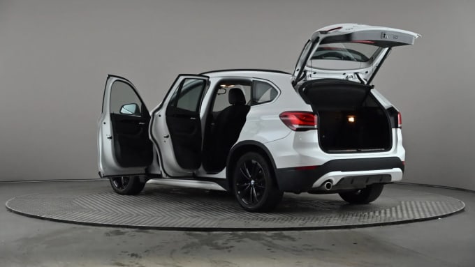 2021 BMW X1