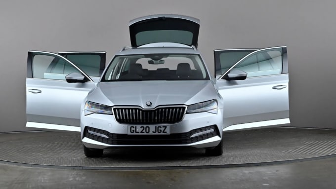 2020 Skoda Superb