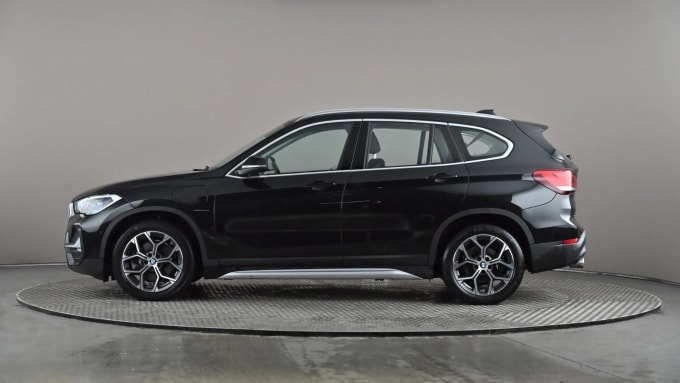 2021 BMW X1