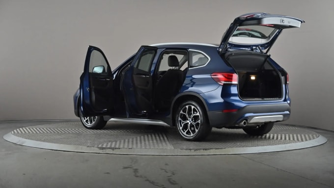 2022 BMW X1