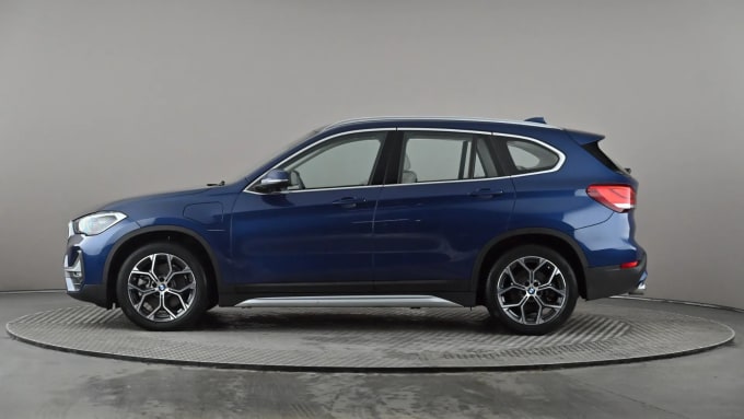 2021 BMW X1