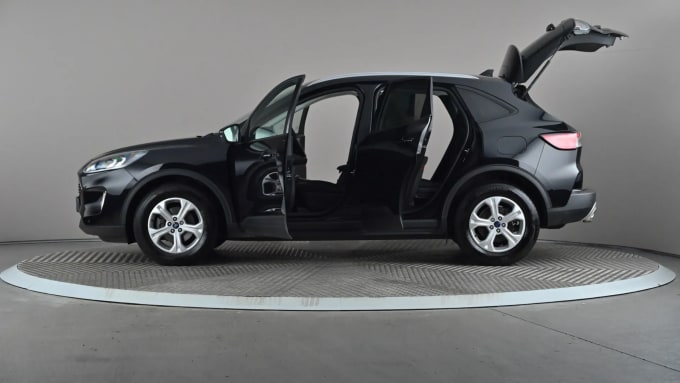 2022 Ford Kuga