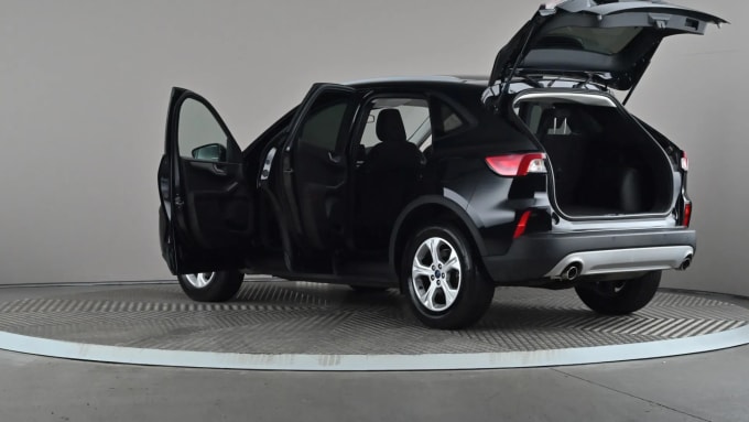 2022 Ford Kuga