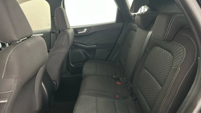 2022 Ford Kuga