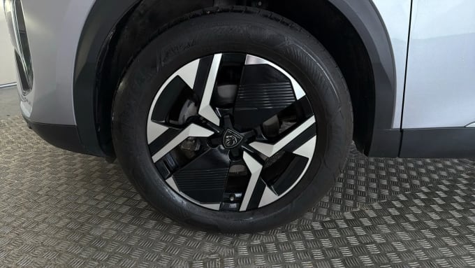 2024 Peugeot 2008