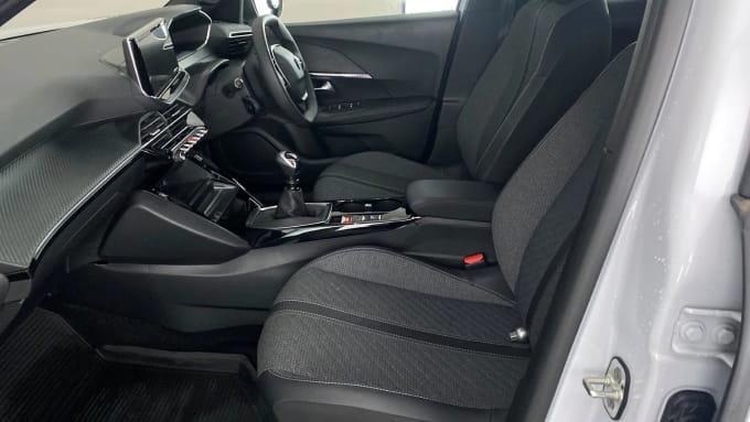 2024 Peugeot 2008