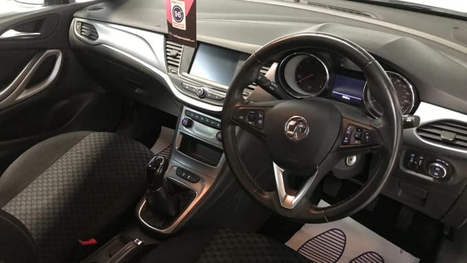 2019 Vauxhall Astra