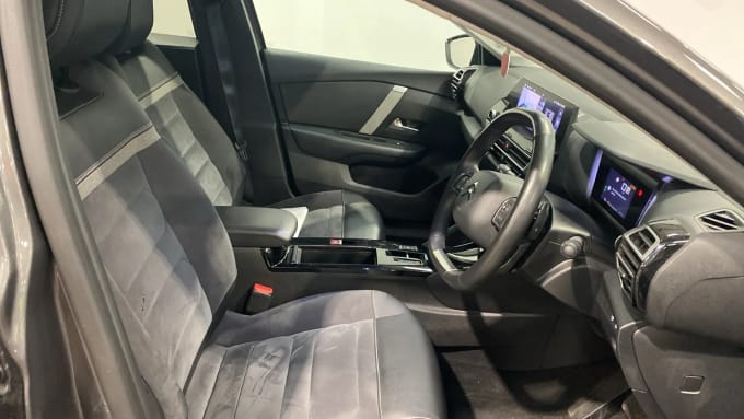 2023 Citroen C4