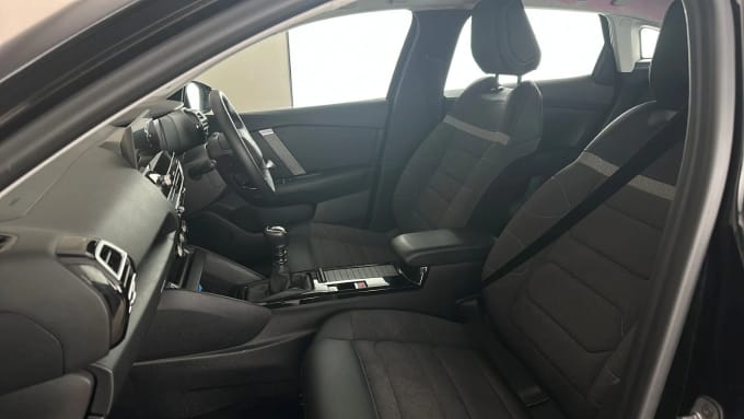 2023 Citroen C4