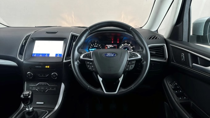 2021 Ford Galaxy