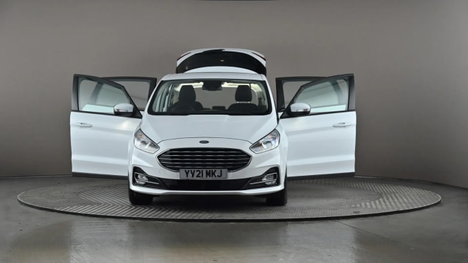 2021 Ford S-max