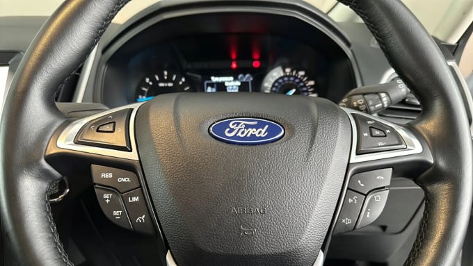 2021 Ford S-max