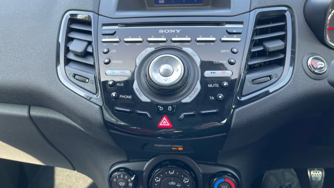 2017 Ford Fiesta