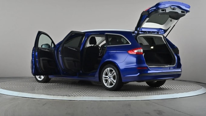 2017 Ford Mondeo