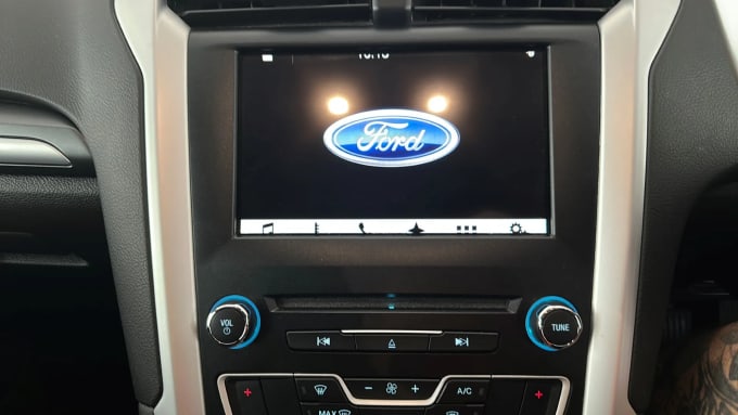 2017 Ford Mondeo