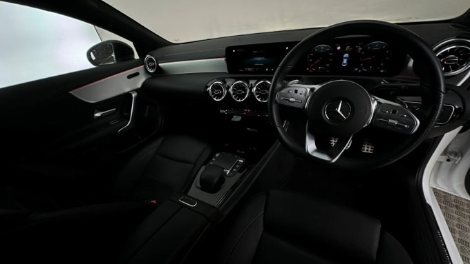 2022 Mercedes-benz Cla Class