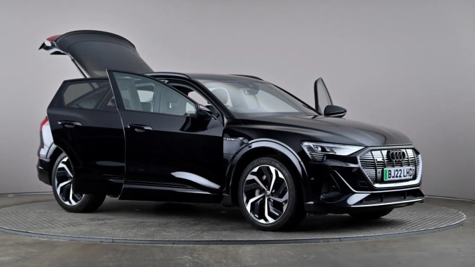 2022 Audi E-tron