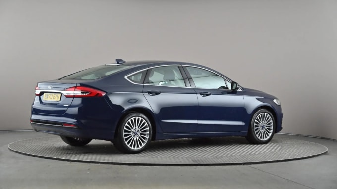 2020 Ford Mondeo