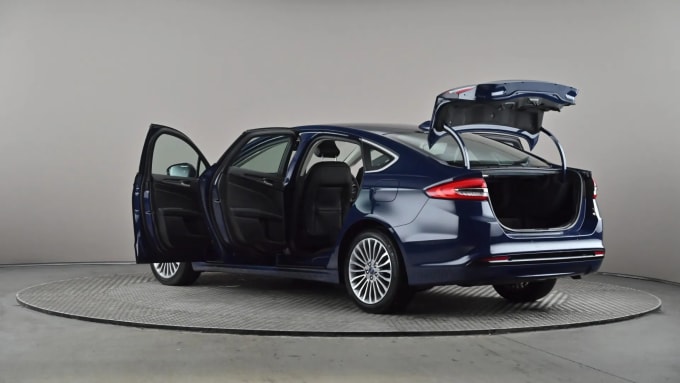 2020 Ford Mondeo