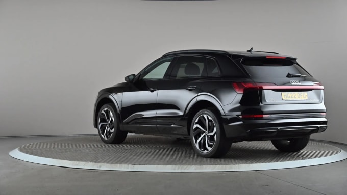 2022 Audi E-tron