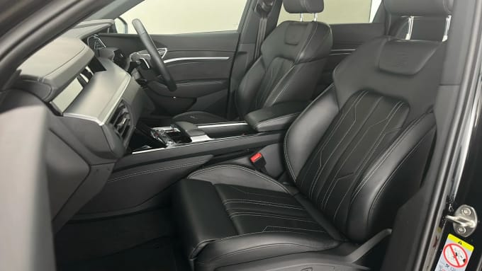 2022 Audi E-tron