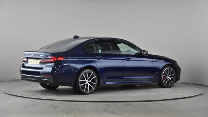 2021 BMW 5 Series