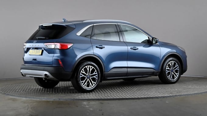 2022 Ford Kuga