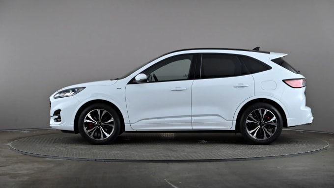 2022 Ford Kuga