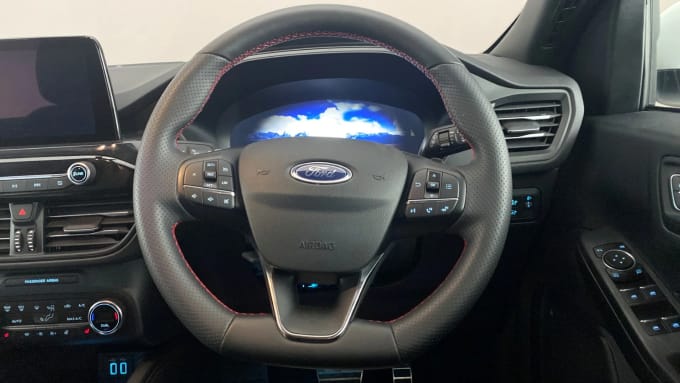 2022 Ford Kuga