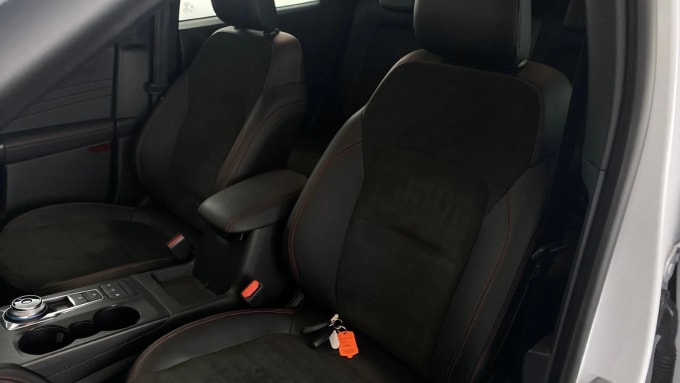 2022 Ford Kuga
