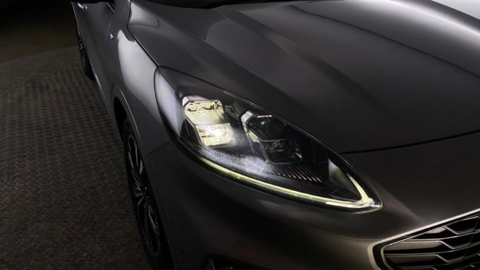 2022 Ford Kuga