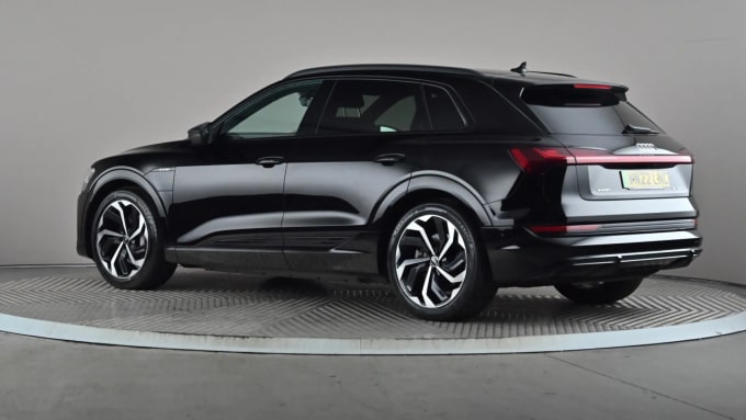 2022 Audi E-tron