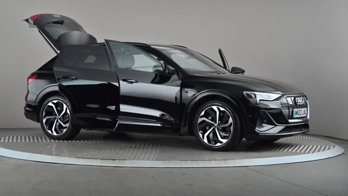 2022 Audi E-tron