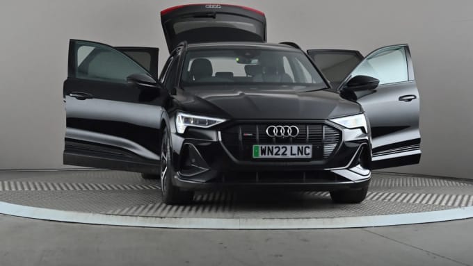 2022 Audi E-tron