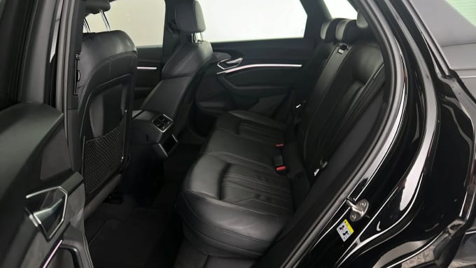 2022 Audi E-tron