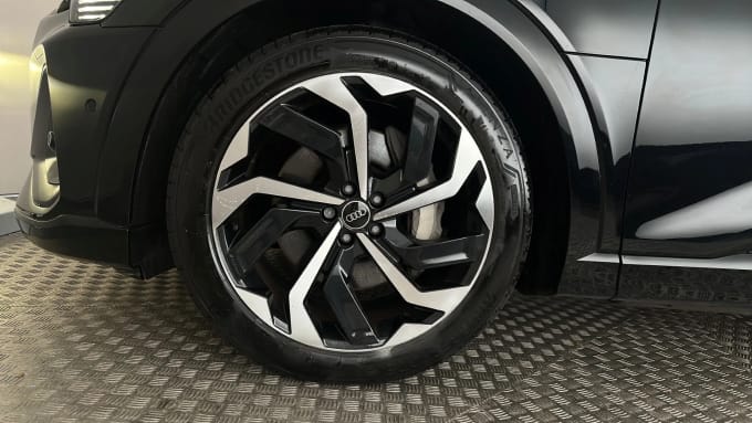 2022 Audi E-tron