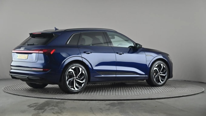 2021 Audi E-tron