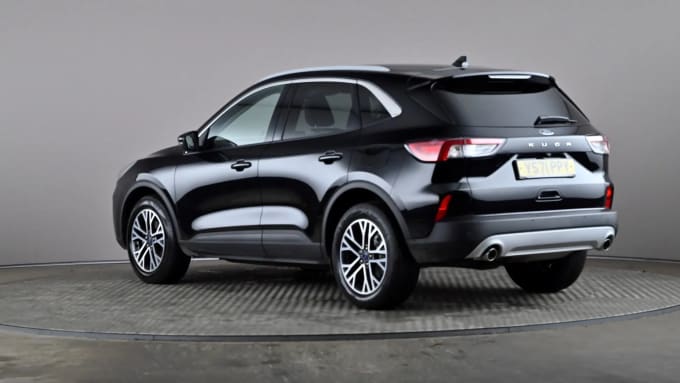 2022 Ford Kuga