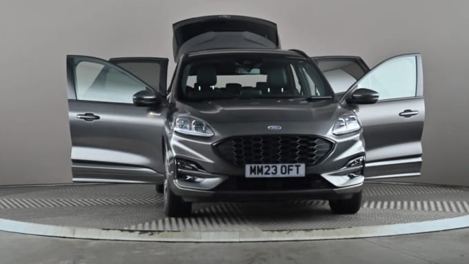 2023 Ford Kuga