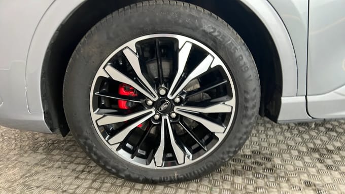 2024 Ford Kuga