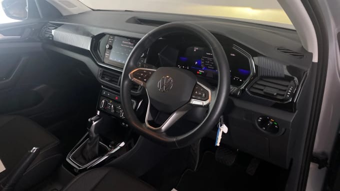 2023 Volkswagen T-cross