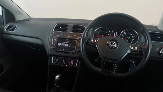 2017 Volkswagen Polo