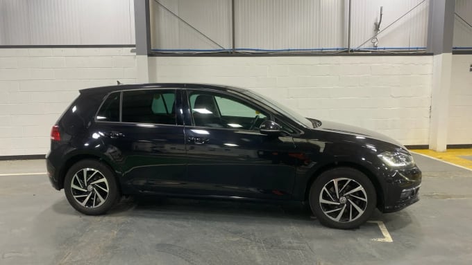 2019 Volkswagen Golf
